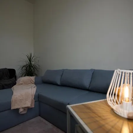 Cozy One-bedroom *